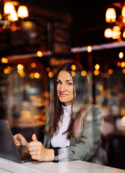 Karolina Örsta, copywriter och webbstrateg